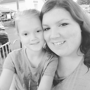 Meet your Posher, Holly